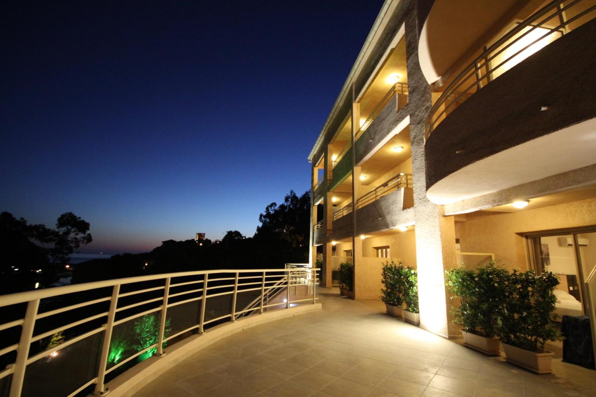 Hotel Et Residence Costa Rossa Porto  Εξωτερικό φωτογραφία