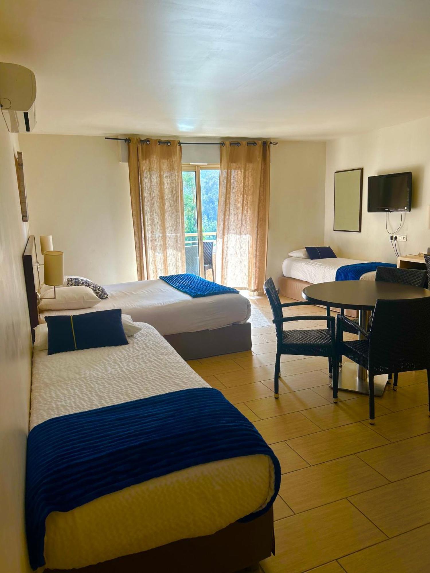 Hotel Et Residence Costa Rossa Porto  Δωμάτιο φωτογραφία