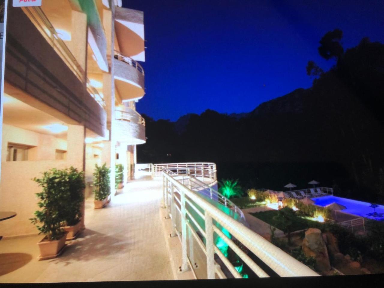 Hotel Et Residence Costa Rossa Porto  Εξωτερικό φωτογραφία